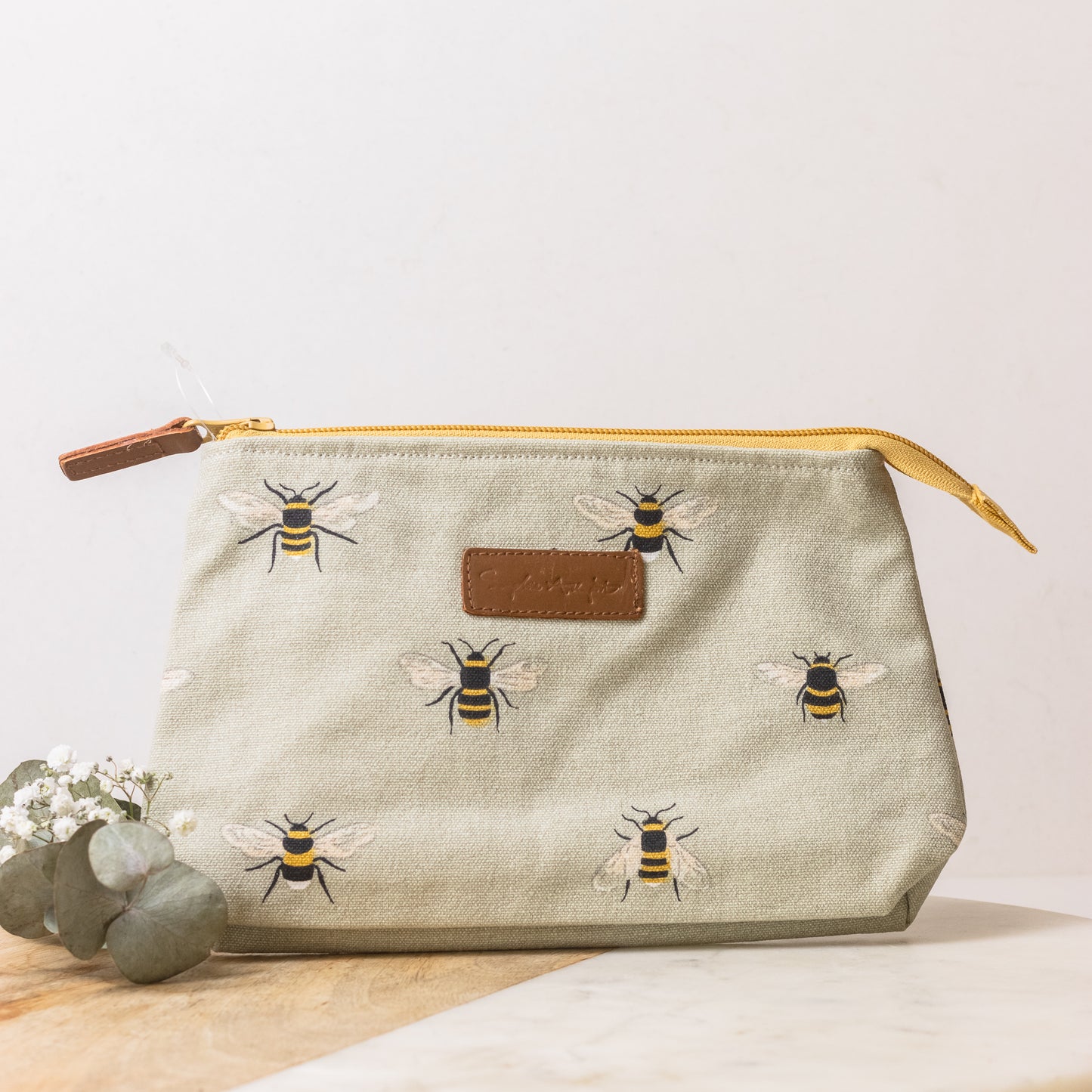 Sophie allport bee makeup bag